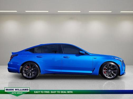 2025 Cadillac CT5-V Blackwing