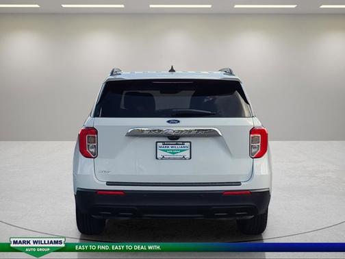 OXFORD WHITE 2022 Ford Explorer XLT