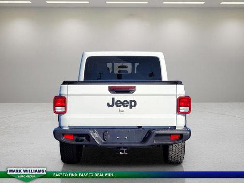 2024 Jeep Gladiator Nighthawk