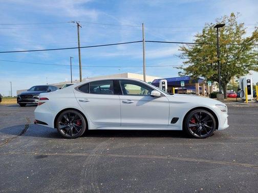 2023 Genesis G70 3.3T