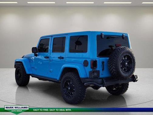 Chief Clearcoat 2017 Jeep Wrangler Unlimited Sahara