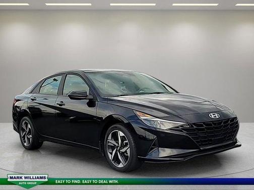 Onyx Black 2023 Hyundai ELANTRA SEL