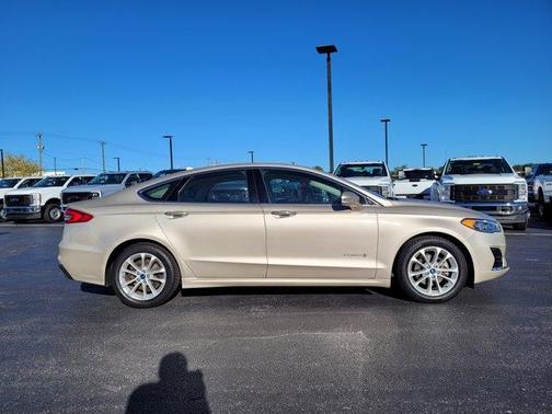 2019 Ford Fusion Hybrid SEL