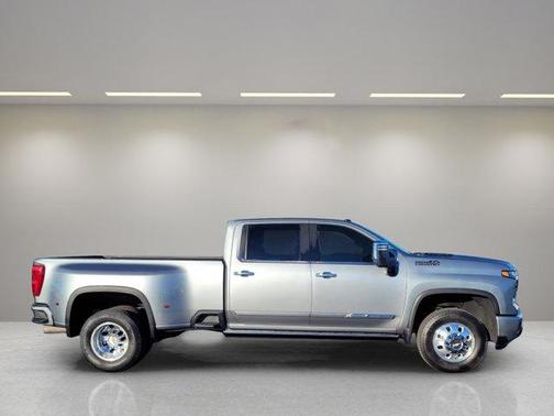 2024 Chevrolet Silverado 3500 High Country