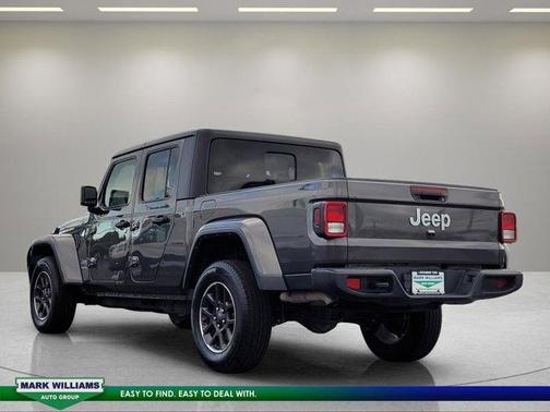 Granite Crystal Clearcoat Metallic 2023 Jeep Gladiator Overland