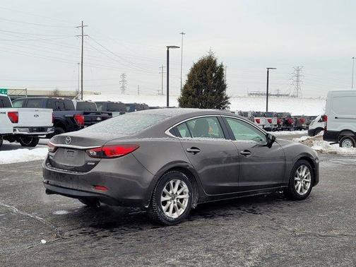 2016 Mazda Mazda6 i Sport