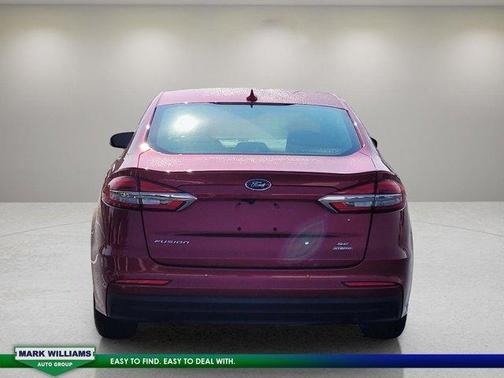 2020 Ford Fusion Hybrid SE