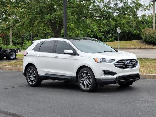 2021 Ford Edge Titanium