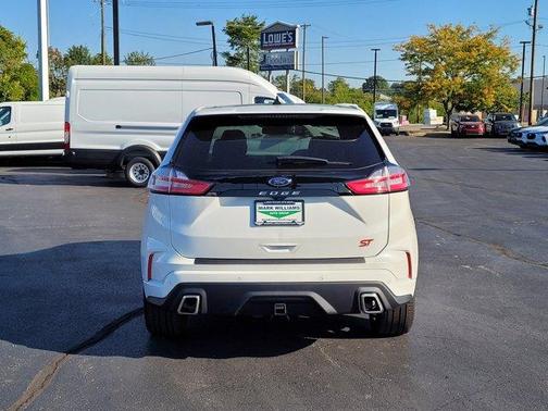 2024 Ford Edge ST