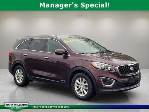 2016 Kia Sorento LX