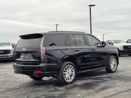 2023 Cadillac Escalade Sport