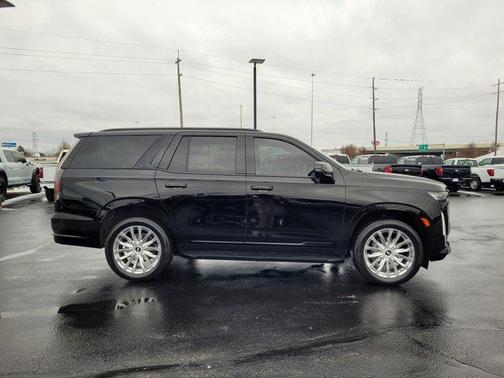 2023 Cadillac Escalade Sport