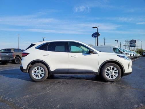 Oxford White 2024 Ford Escape Active