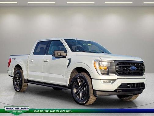 White Metallic 2022 Ford F-150 XLT