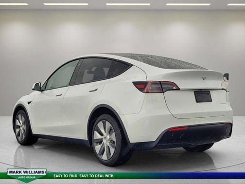 Pearl White Multi 2021 Tesla Model Y Long Range