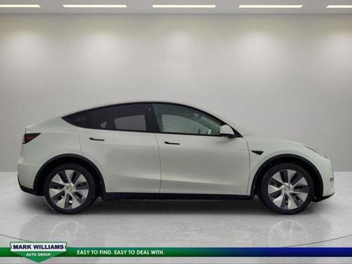 Pearl White Multi 2021 Tesla Model Y Long Range