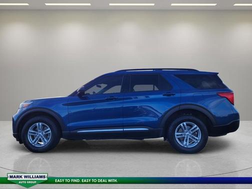 ATLAS BLUE METALLIC 2023 Ford Explorer XLT
