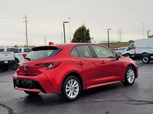 2023 Toyota Corolla Hatchback SE