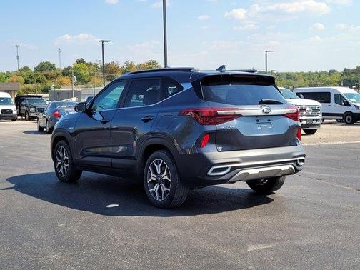 2021 Kia Seltos EX