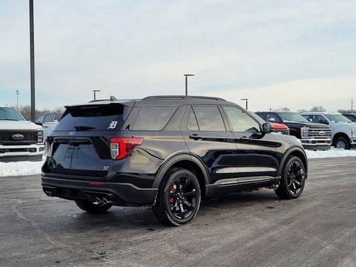 2023 Ford Explorer ST