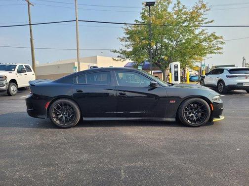 2019 Dodge Charger Scat Pack