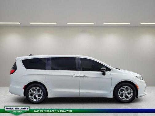 2024 Chrysler Pacifica Limited
