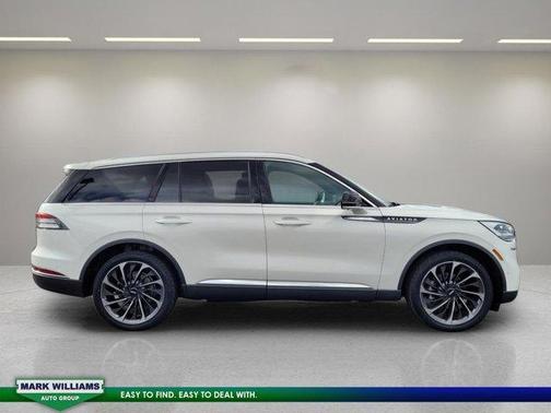 2020 Lincoln Aviator Reserve AWD