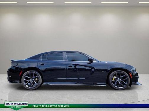 Pitch Black Clearcoat 2023 Dodge Charger R/T