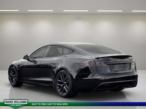 2021 Tesla Model S Plaid