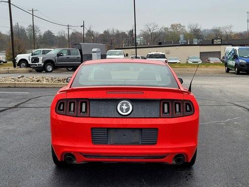 2013 Ford Mustang V6