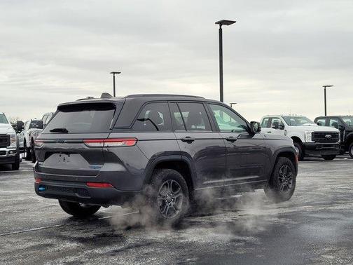 2024 Jeep Grand Cherokee 4xe Trailhawk
