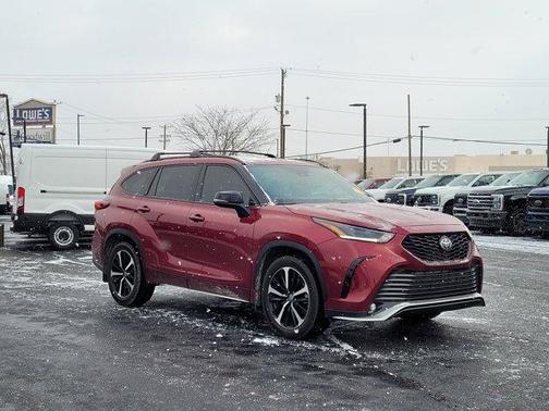 2022 Toyota Highlander XSE