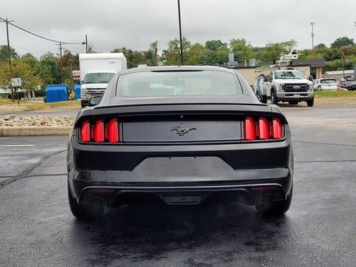2016 Ford Mustang EcoBoost