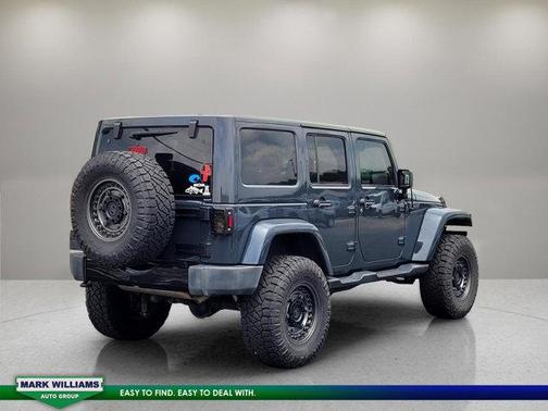 2017 Jeep Wrangler Unlimited Sahara