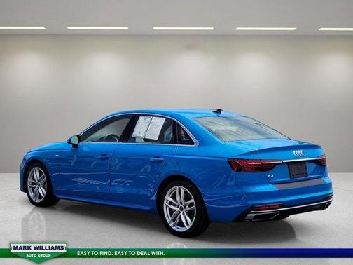 2022 Audi A4 45 S line Premium Plus