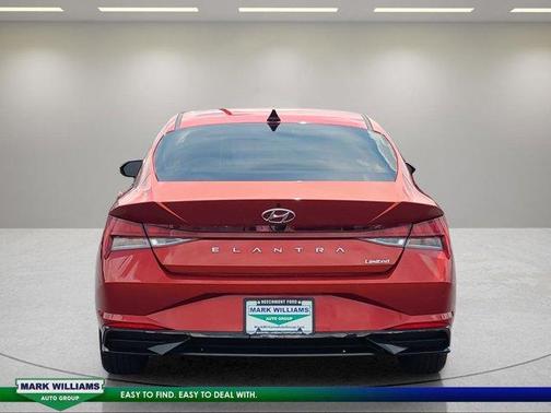 Lava Orange 2022 Hyundai ELANTRA Limited