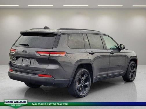 2021 Jeep Grand Cherokee L Laredo