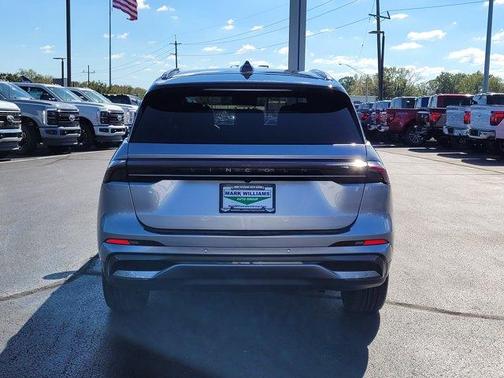 2024 Lincoln Nautilus Reserve