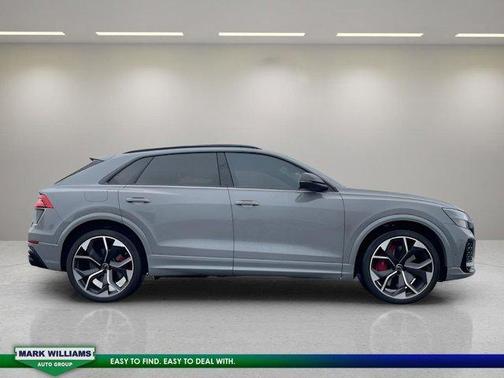 2024 Audi RS Q8 4.0T quattro