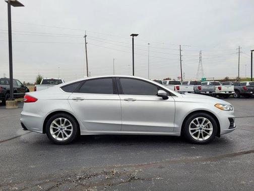 2019 Ford Fusion SE