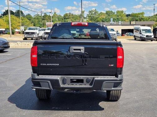 2022 Chevrolet Colorado WT