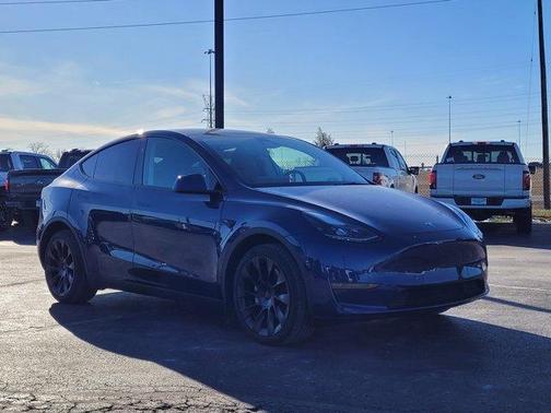 2023 Tesla Model Y Long Range