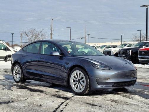 2022 Tesla Model 3 Long Range