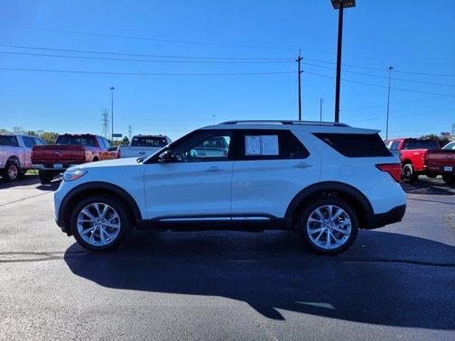 2022 Ford Explorer Platinum