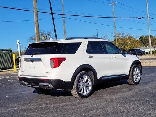 2022 Ford Explorer Platinum