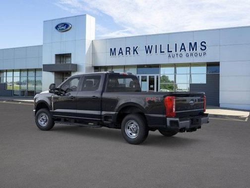 2025 Ford F-250 XL