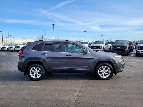 2016 Jeep Cherokee Latitude