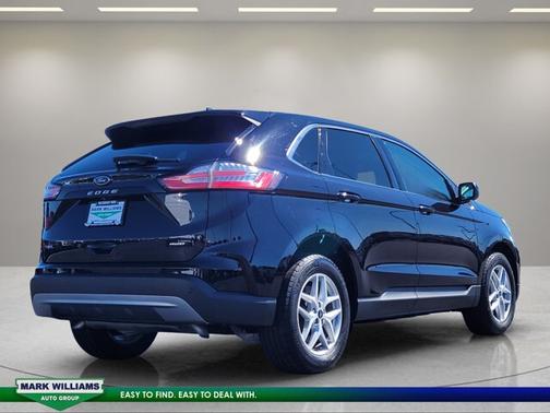 AGATE BLACK METALLIC 2021 Ford Edge SEL