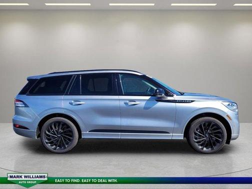 Silver Radiance Metallic 2024 Lincoln Aviator Reserve AWD