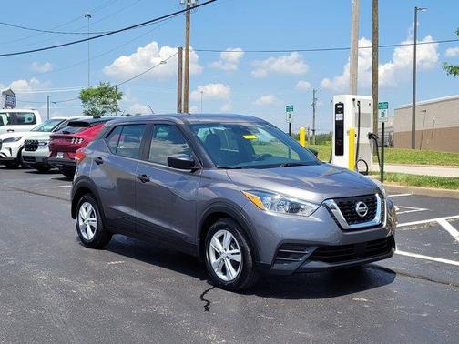 2020 Nissan Kicks S